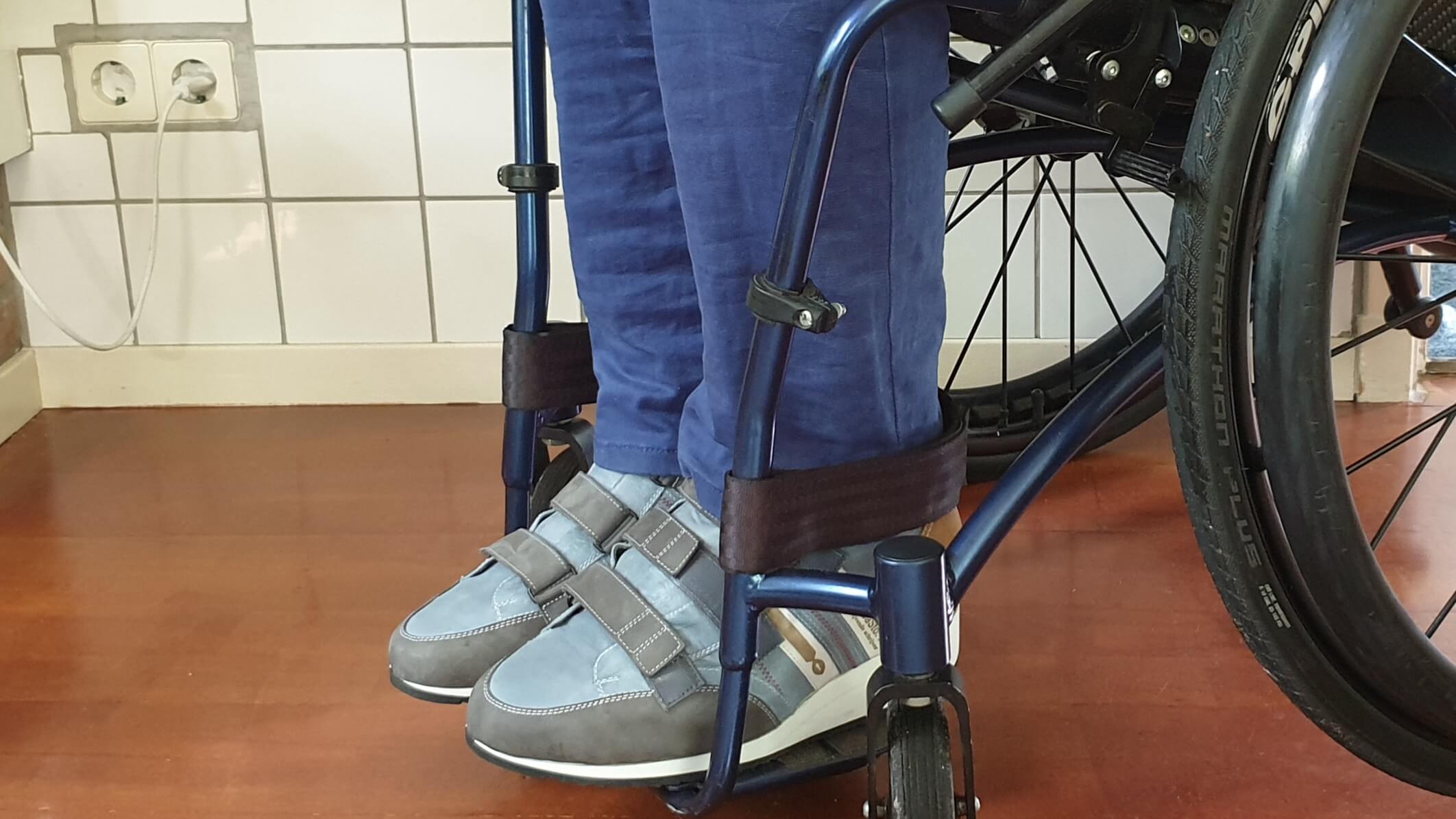 Mooie orthopedische schoenen dankzij creativiteit voor het Mooie orthopedische schoenen dankzij creativiteit voor het
